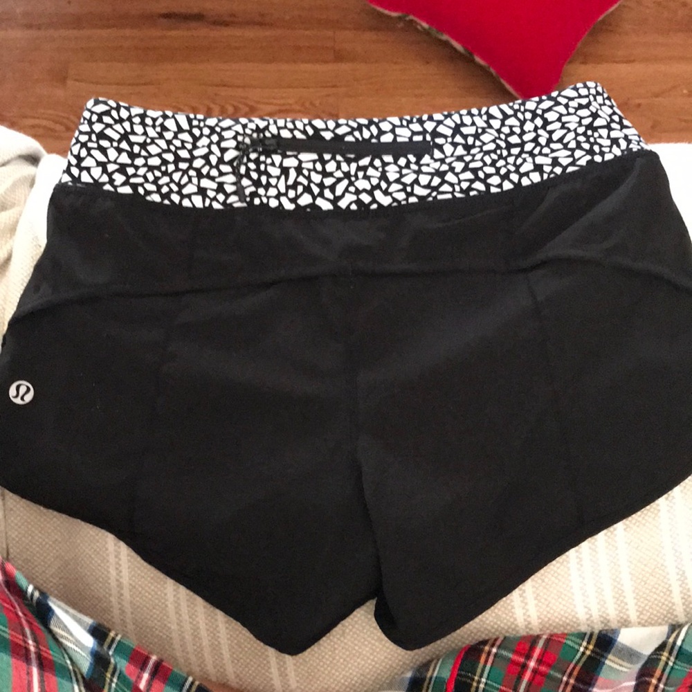 Lululemon black speed shorts